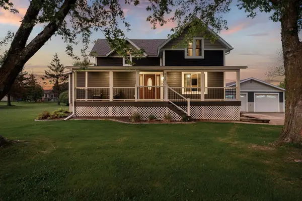 215 5th Avenue Ne, Blooming Prairie, MN 55917