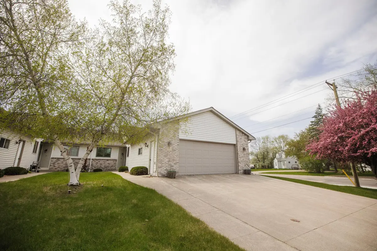 2 Line Drive, Morris, MN 56267 - #1