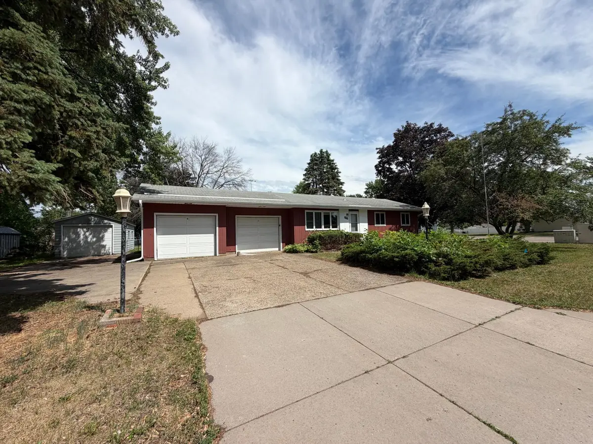 6990 Dawn Avenue, Inver Grove Heights, MN 55076 - #1