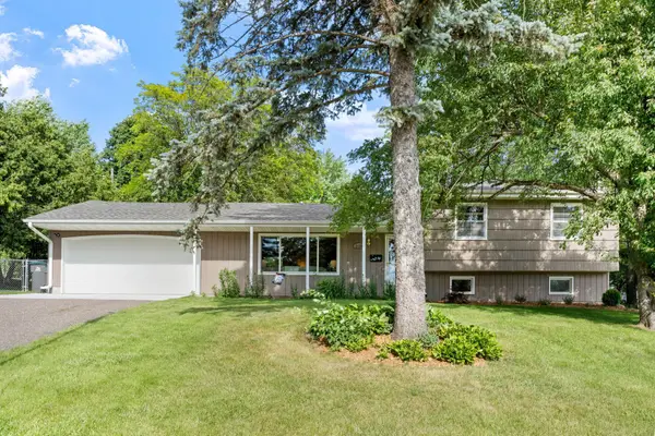 2420 Ensign Avenue N, Golden Valley, MN 55427