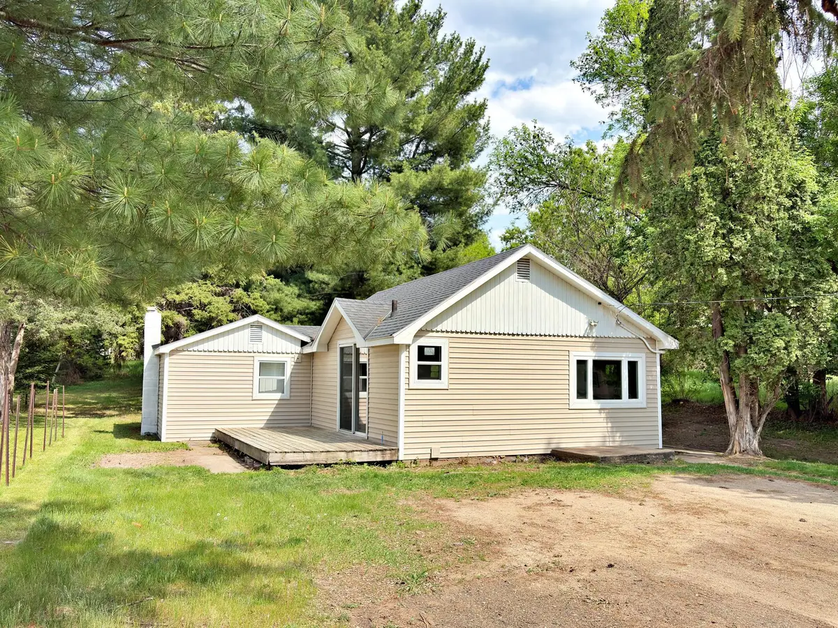 304 Central Avenue N, Park Rapids, MN 56470 - #1