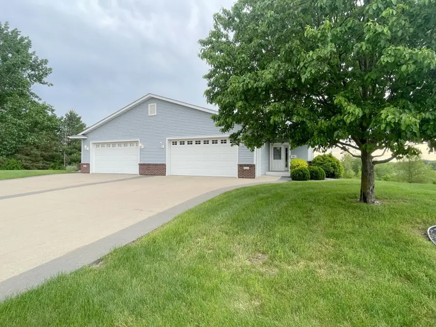 414 4th Avenue Se, Lonsdale, MN 55046 - #2