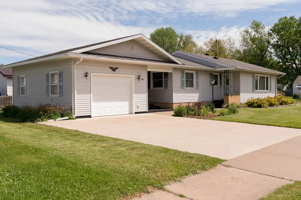 374 W Vine Street, Mondovi, WI 54755 - #1