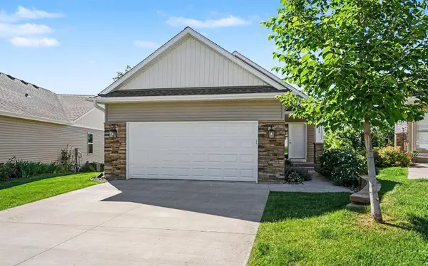 2753 Ridgeview Lane, Red Wing, MN 55066