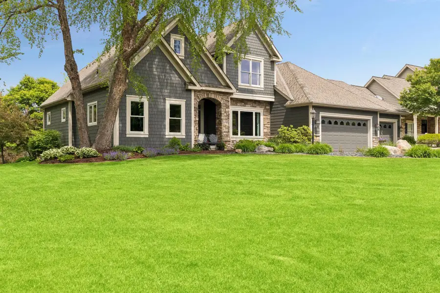 3362 Charleston Drive, Woodbury, MN 55129 - #3