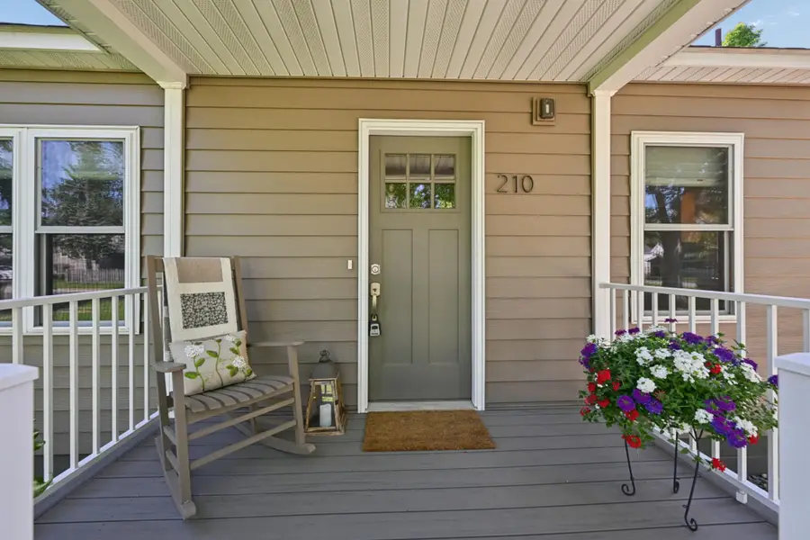 210 N Gilman Avenue, Litchfield, MN 55355 - #2