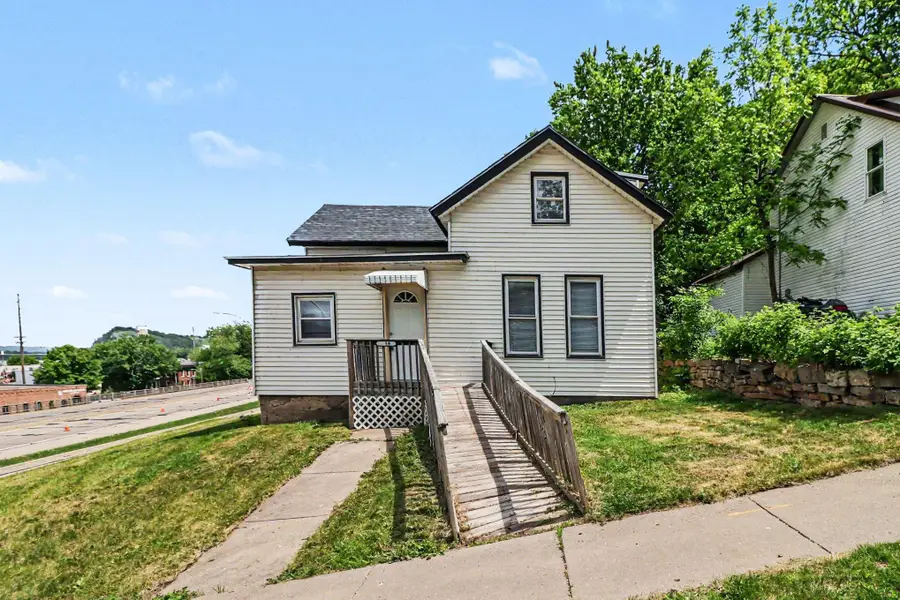 319 Buchanan Street, Red Wing, MN 55066 - #2