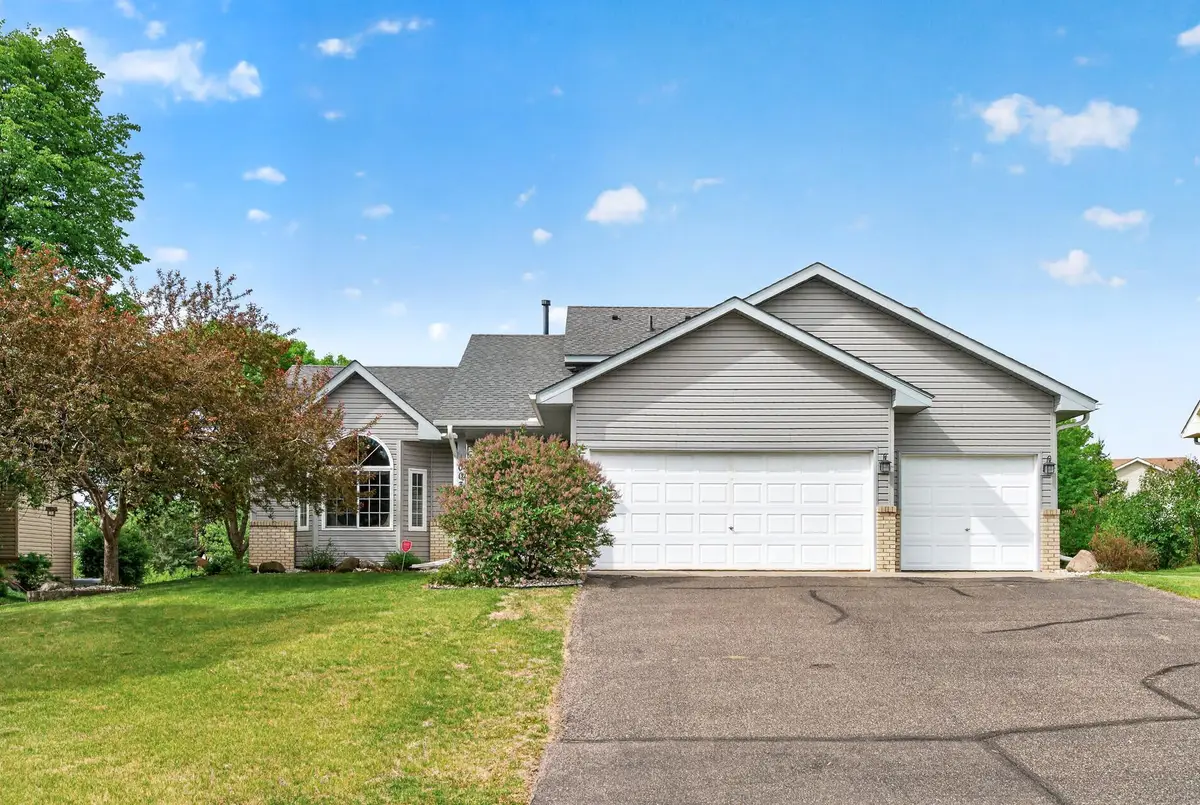 10035 Fallgold Parkway N, Brooklyn Park, MN 55443 - #1