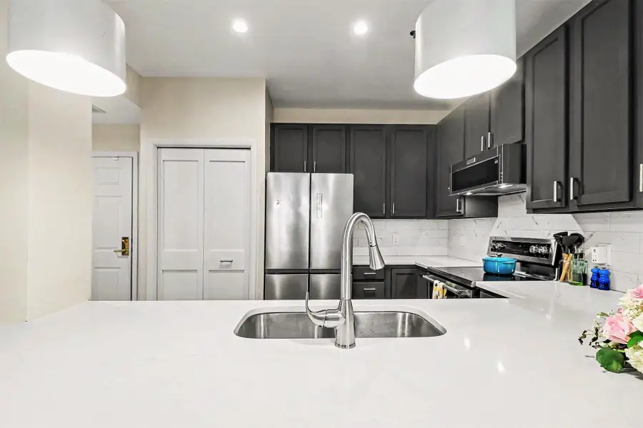 645 N 1st Street #300, Minneapolis, MN 55401 - #3