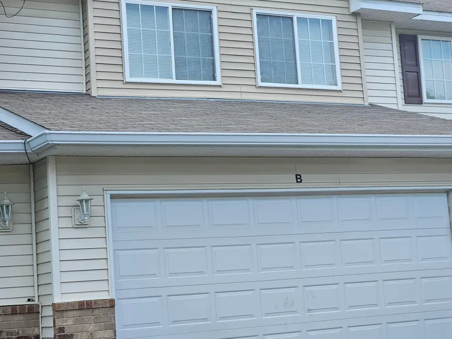 3560 Sterling Heights Drive #B, River Falls, WI 54022 - #2