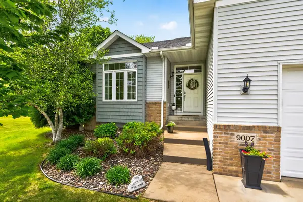 9007 Cheyanne Circle, Waverly, MN 55390