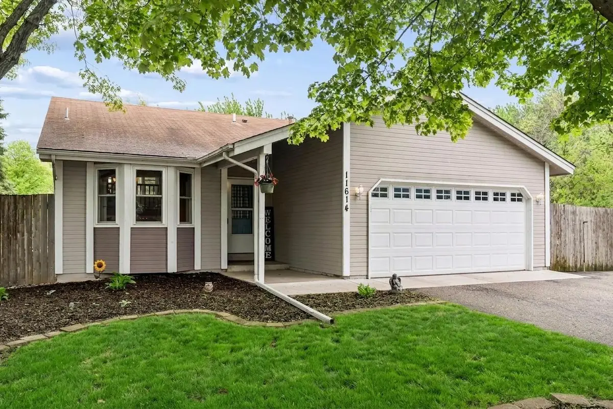 11614 Oak Park Drive Ne, Blaine, MN 55434 - #1