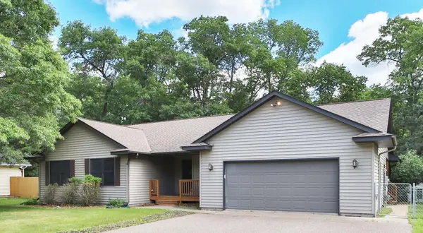 13784 Knollwood Drive, Baxter, MN 56425