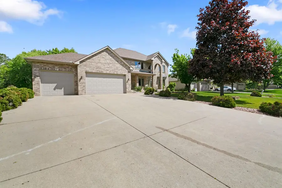 3612 104th Trail N, Brooklyn Park, MN 55443 - #2