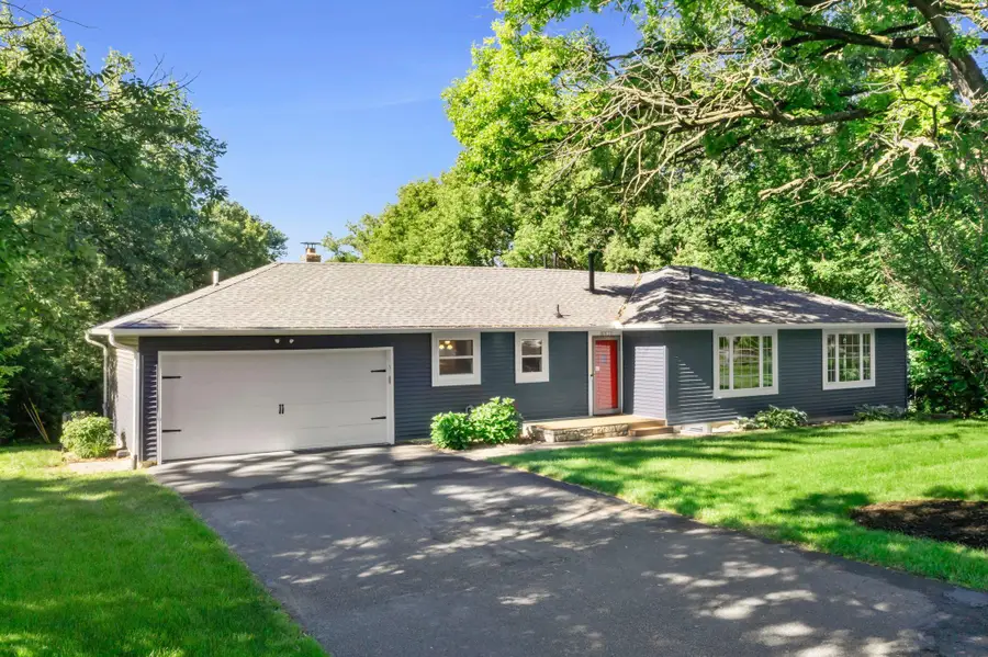 16633 Temple Drive N, Minnetonka, MN 55345 - #2