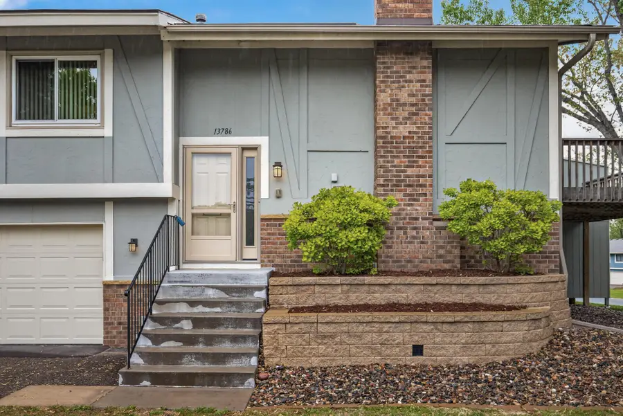 13786 78th Avenue N, Maple Grove, MN 55311 - #2