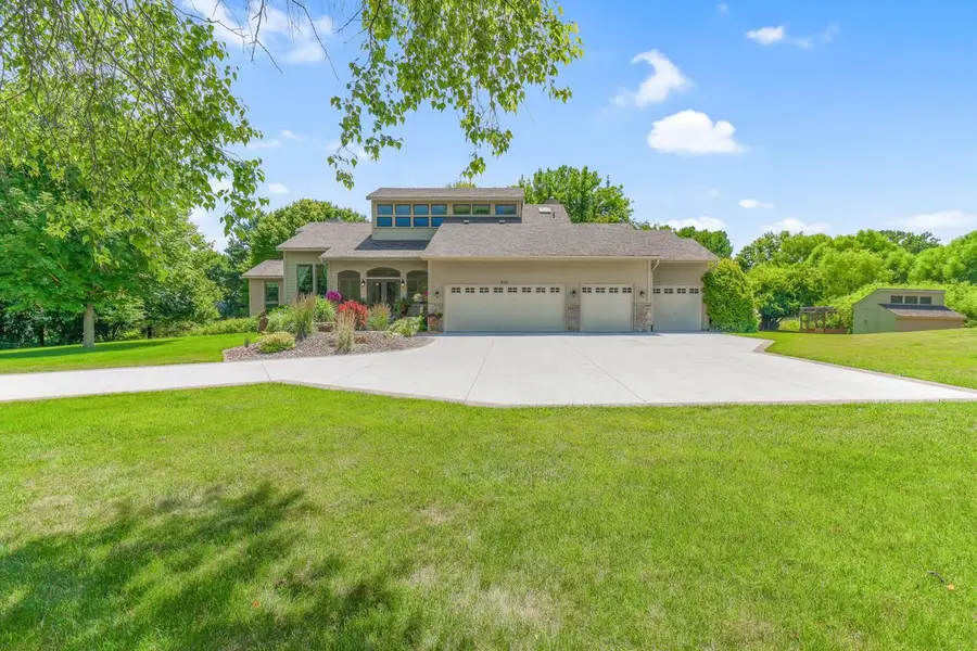 8141 Maplewood Terrace, Chanhassen, MN 55317 - #2