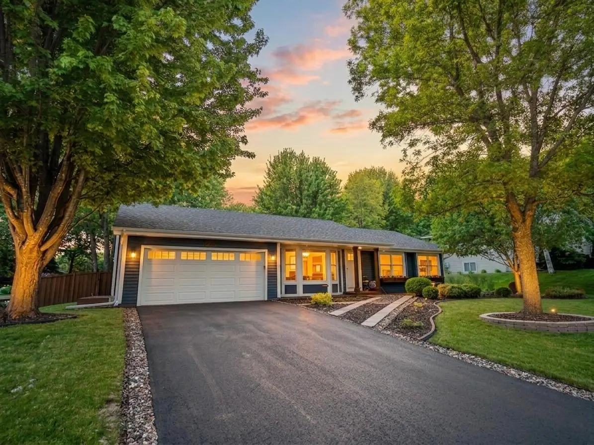 17469 Lorence Way, Eden Prairie, MN 55346 - #1