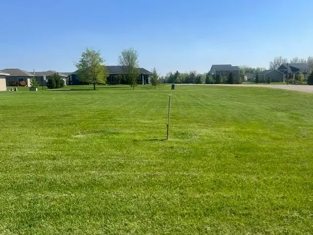 804 13th Street Se, East Grand Forks, MN 56721 - #1