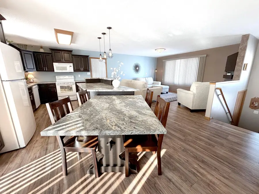 4505 36th Avenue N, Fargo, ND 58102 - #2