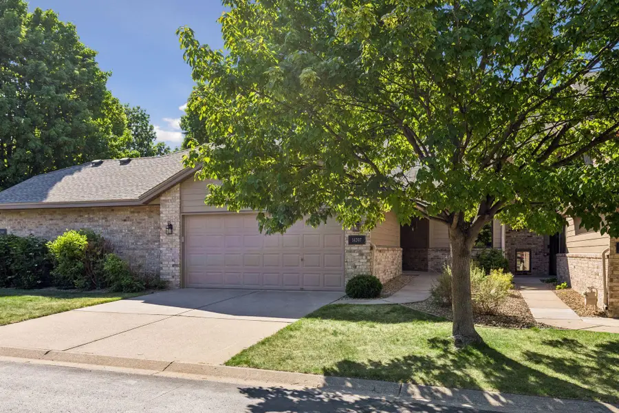 14397 Embassy Way, Apple Valley, MN 55124 - #3