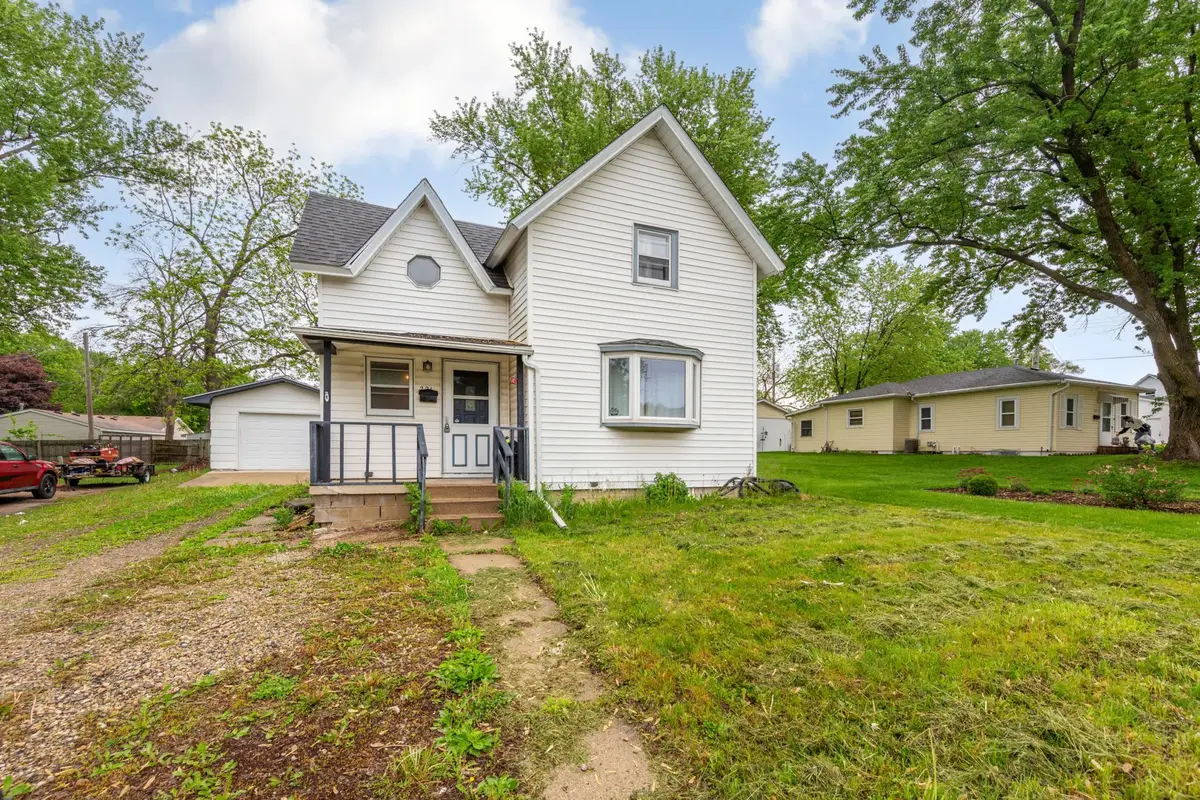 221 Beech Avenue, Owatonna, MN 55060 - #1