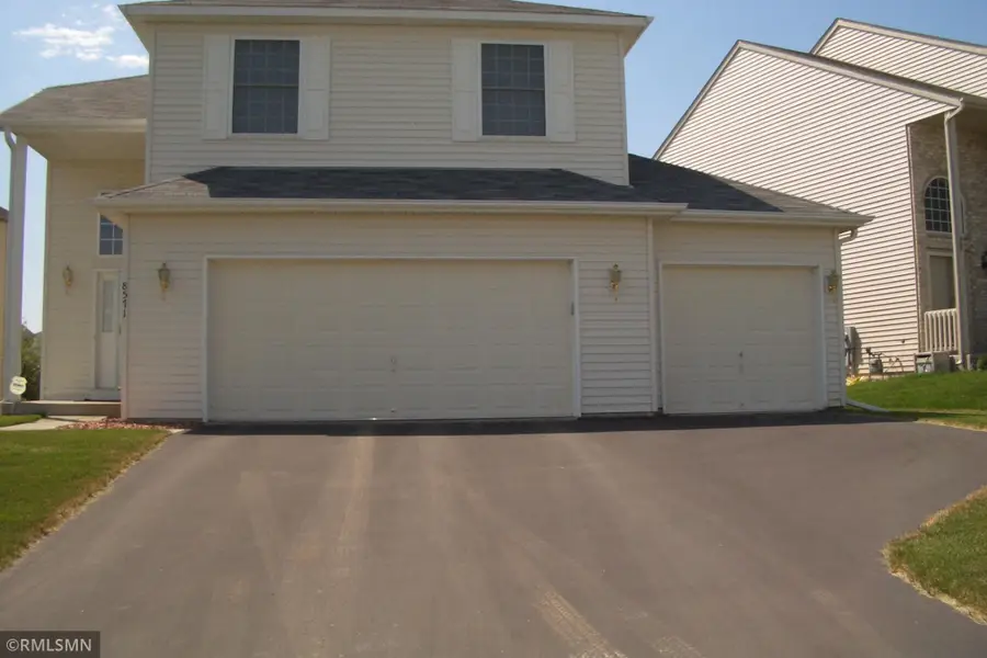 8571 Savanna Oaks Lane, Woodbury, MN 55125 - #2