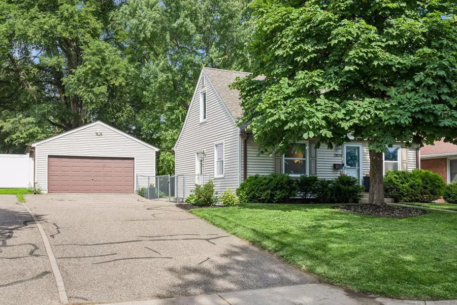 2804 Blackstone Avenue, Saint Louis Park, MN 55416 - #2