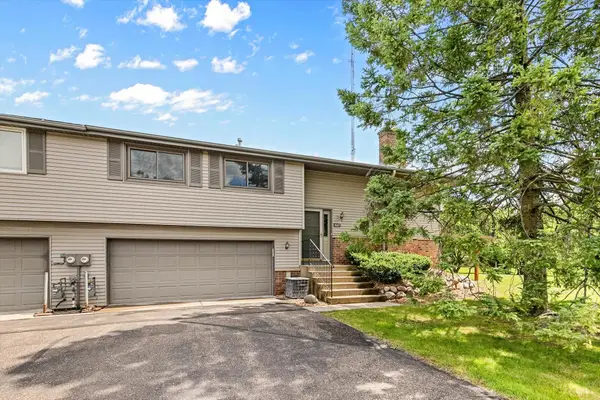 4143 Sylvia Court, Shoreview, MN 55126