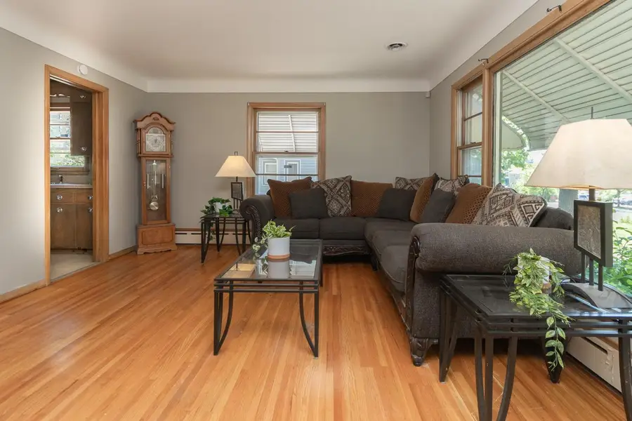 1751 Larpenteur Avenue E, Maplewood, MN 55109 - #2