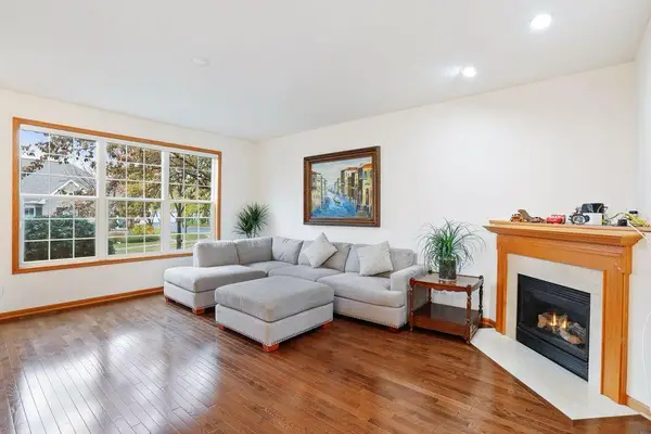 9769 Gable Drive, Eden Prairie, MN 55347