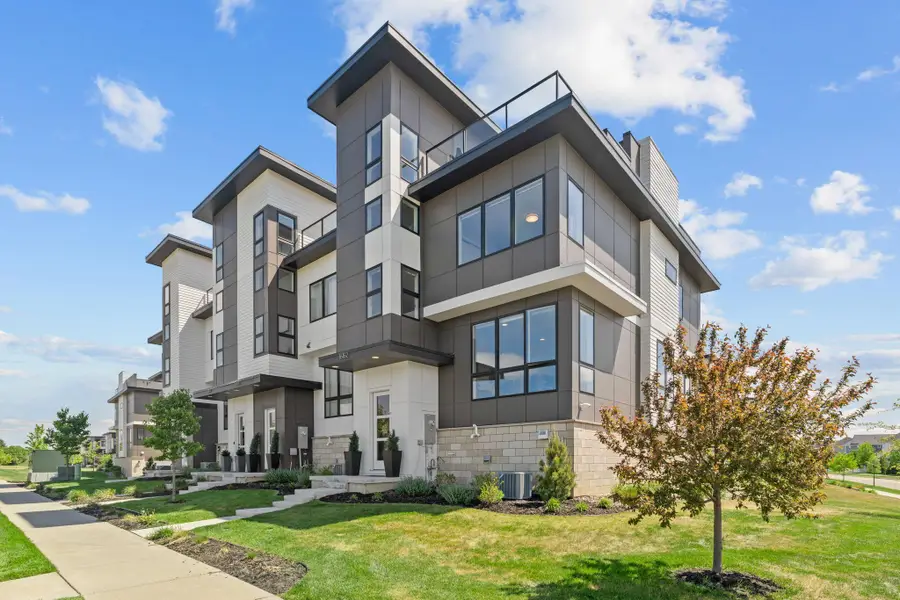 16162 Eagleview Drive, Lakeville, MN 55044 - #2
