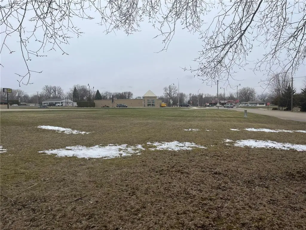 1916 Main Street, Albert Lea, MN 56007 - #1
