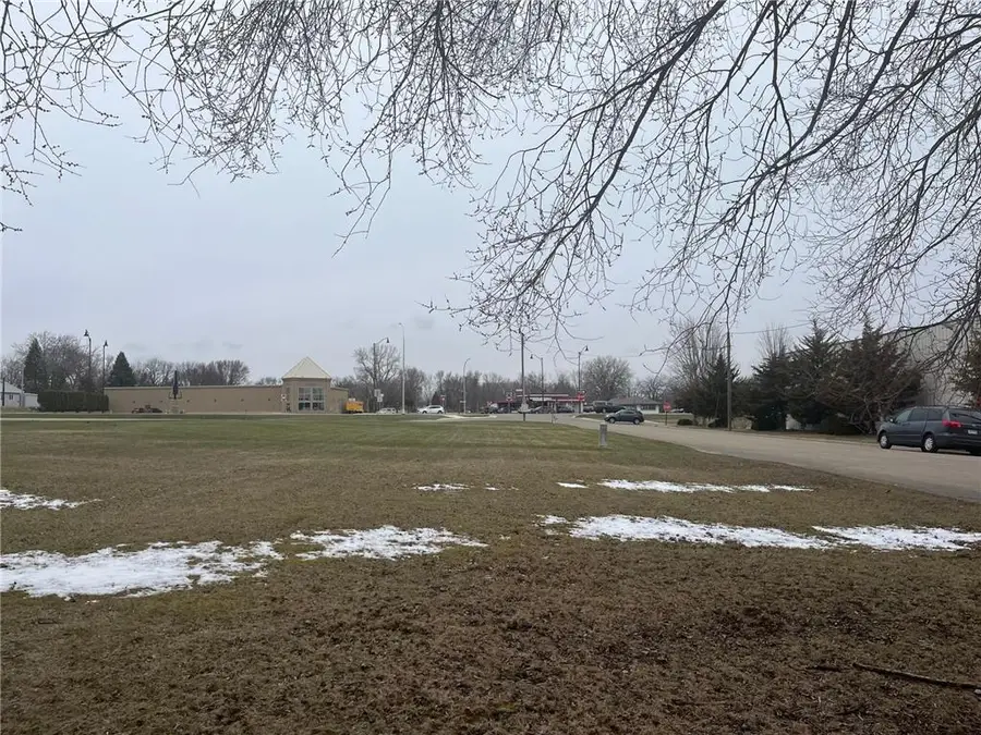 1916 Main Street, Albert Lea, MN 56007 - #3