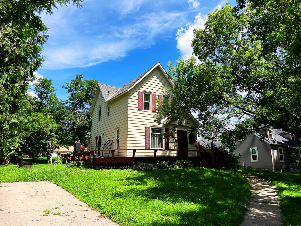 206 E Broadway Street, Starbuck, MN 56381 - #1