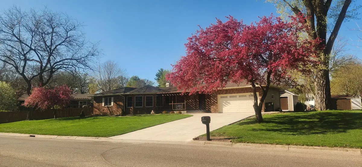1005 Richway Drive W, Albert Lea, MN 56007 - #1