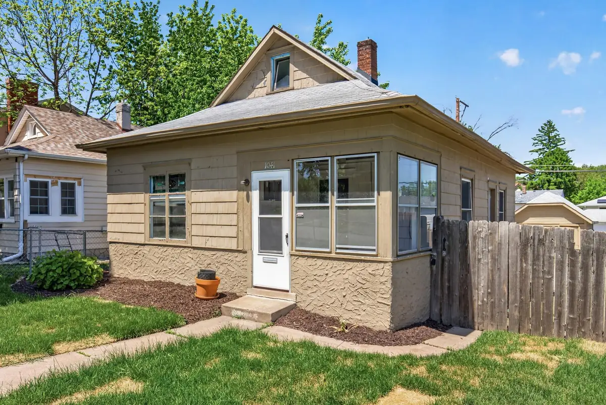 1041 Magnolia Avenue E, Saint Paul, MN 55106 - #1