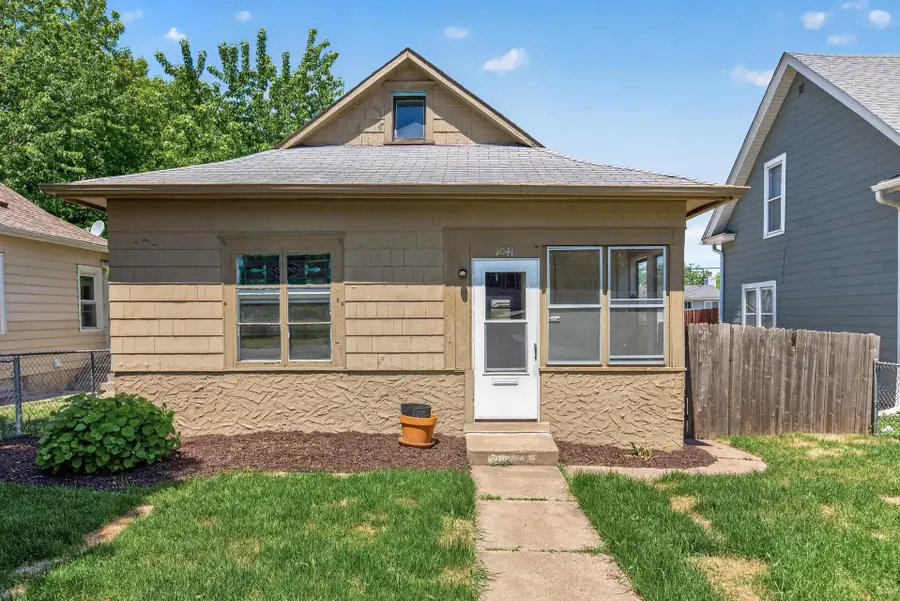 1041 Magnolia Avenue E, Saint Paul, MN 55106 - #3