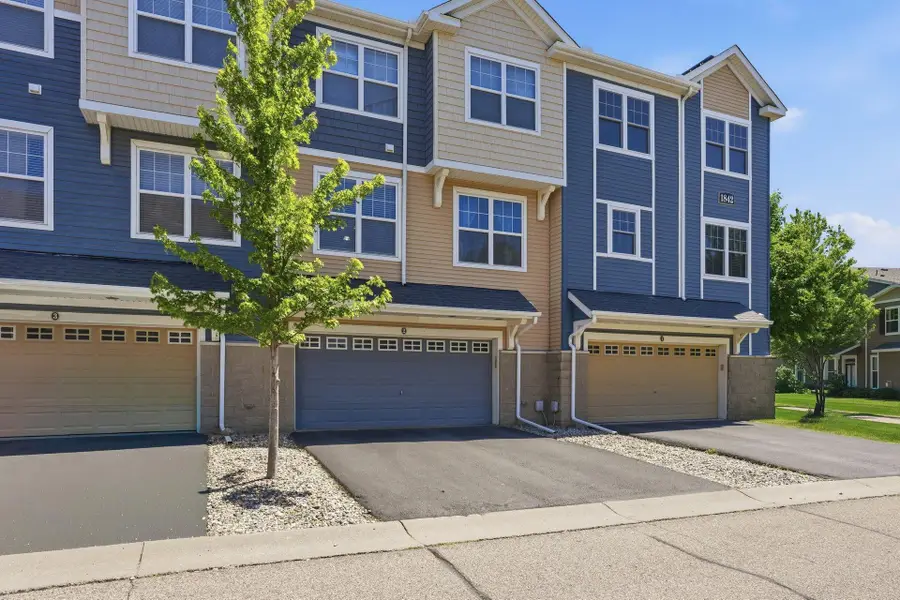 1842 Colonial Lane #2, Chanhassen, MN 55317 - #2