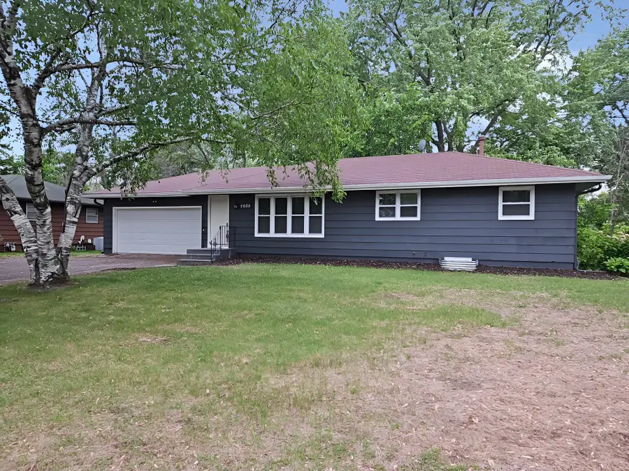 7025 Grimes Avenue N, Brooklyn Center, MN 55429 - #3