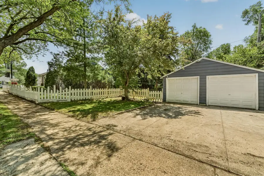 1006 10th Street Ne, Rochester, MN 55906 - #2