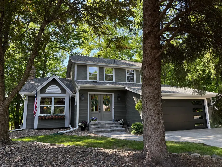 5311 S Park Circle, Savage, MN 55378 - #2