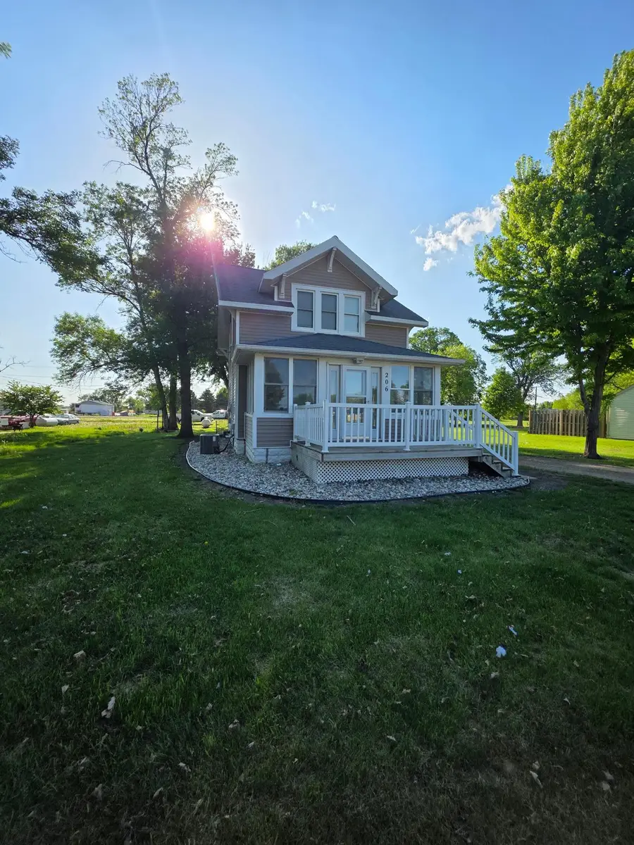 206 N Brook Avenue, Porter, MN 56280 - #2