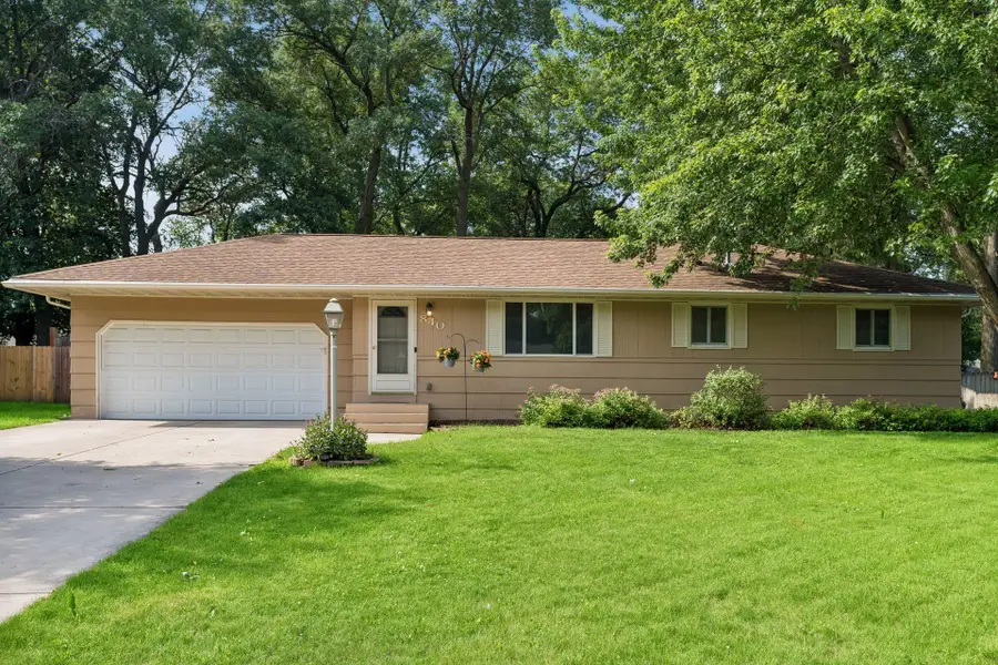 840 Oak Ridge Trail Ne, Blaine, MN 55434 - #2