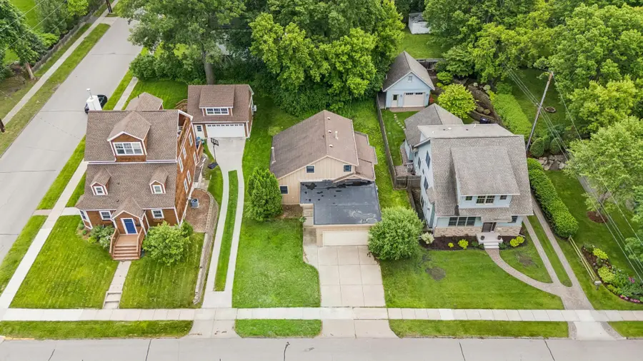 132 Minnetonka Avenue N, Wayzata, MN 55391 - #2