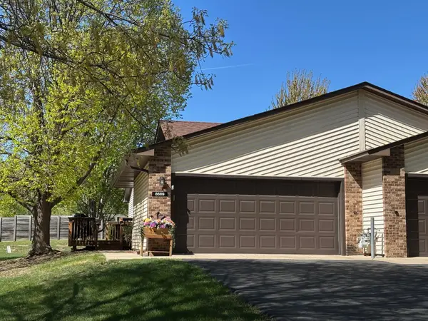 8689 134th Street W, Apple Valley, MN 55124