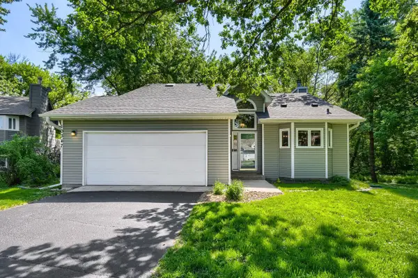 10347 Eagle Street Nw, Coon Rapids, MN 55433