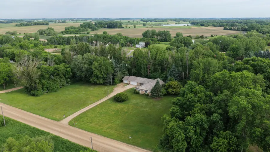 3172 15th Avenue Nw, Willmar, MN 56201 - #2