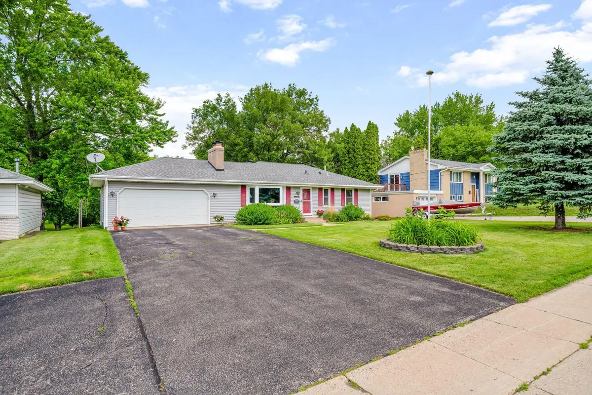 4700 W 84th Street, Bloomington, MN 55437 - #1