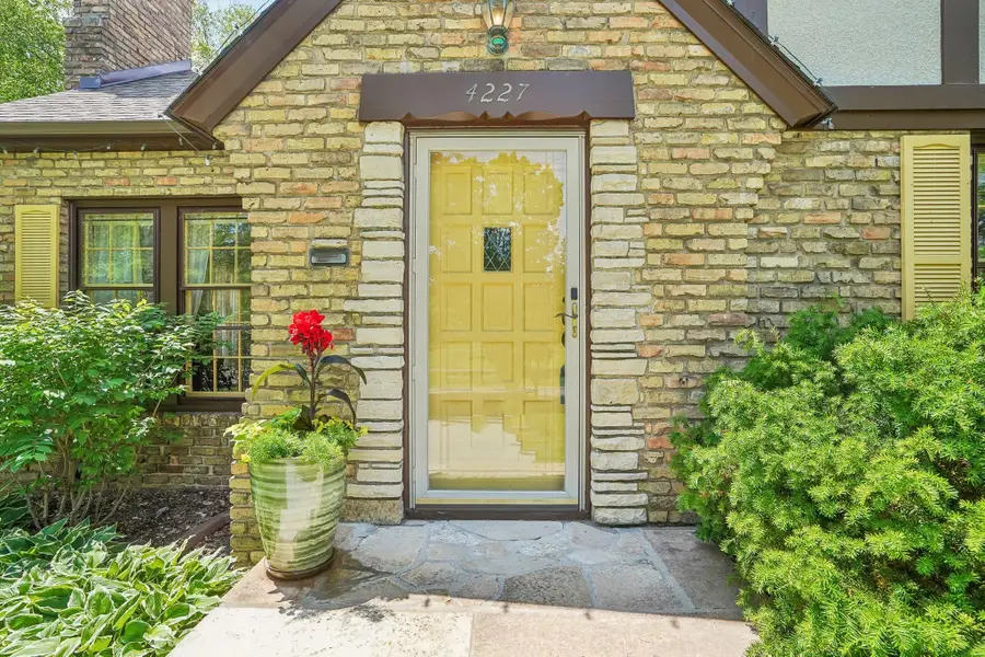 4227 York Avenue N, Robbinsdale, MN 55422 - #3